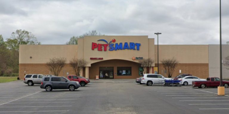 8660 Airline Hwy