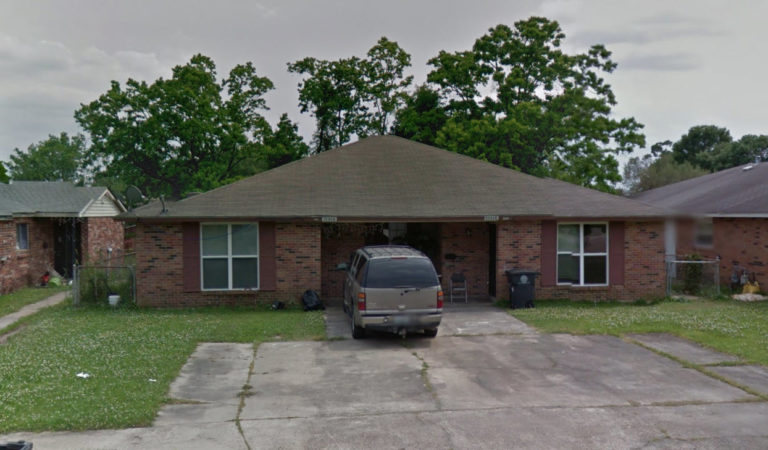 12346, 12348 Robbie Ave