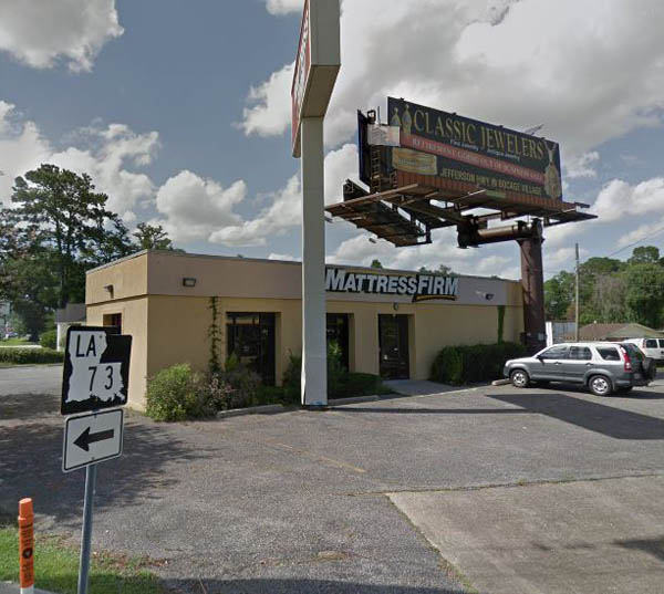 7597 Jefferson Hwy