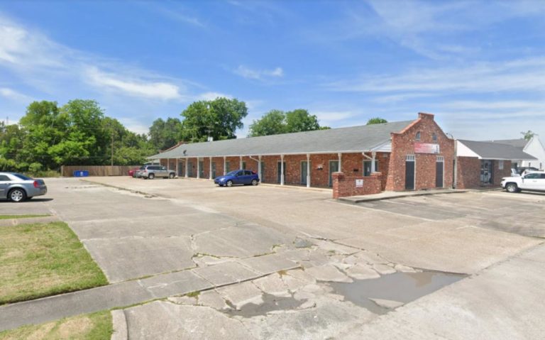 1723 Dallas Dr