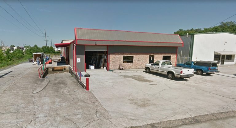 2611 N Dumont Dr