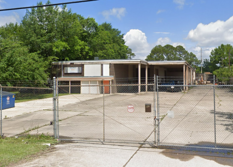 5235 Adams Ave