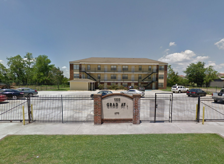 1222 Bob Pettit Blvd