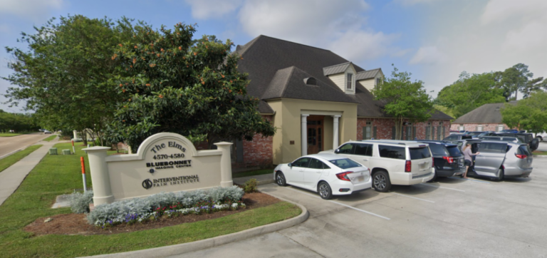 4580 Bluebonnet Blvd