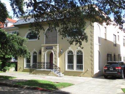 728 North Blvd
