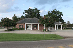 16969 Jefferson Hwy