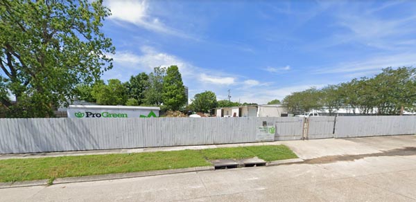 1885 Wooddale Ct