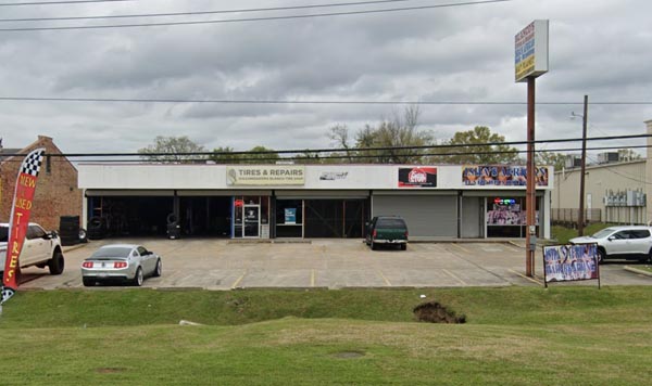8139 Florida Blvd