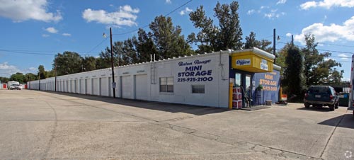 7649 Airline Hwy