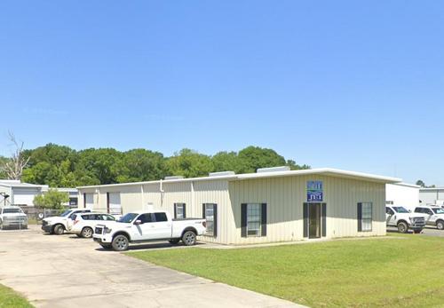 107 Park West Dr, Scott, LA 70583