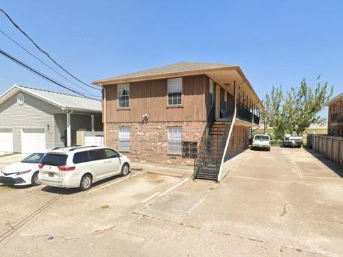 1605 Lake Ave, Metairie, LA 70005