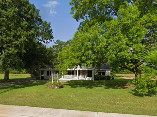 2843 Verot School Rd, Lafayette, LA 70508