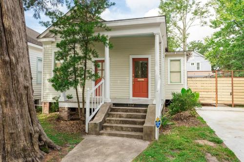 334 Napoleon St, Baton Rouge, LA 70802