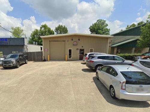 9131 Amber Dr, Baton Rouge, LA 70809