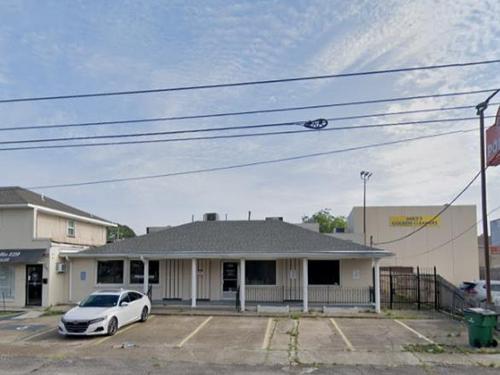 1319 Veterans Memorial Blvd, Metairie, LA 70005
