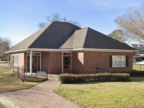 405 W Convent St, Lafayette, LA 70501