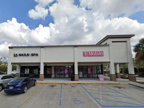 4140 General De Gaulle Dr, New Orleans, LA 70131