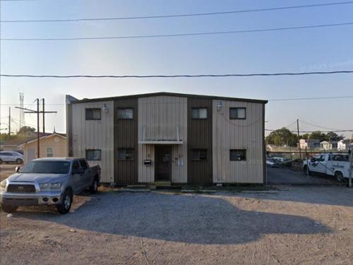 5620 River Rd, Marrero, LA 70072
