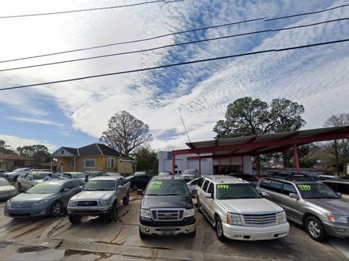 1420 N Causeway Blvd, Metairie, LA 70001