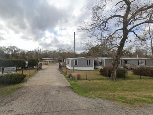 11950-12112 Greenwell Springs Port Hudson Rd, Baton Rouge, LA 70814
