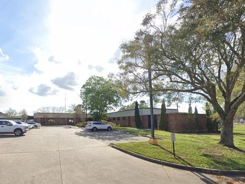 18444 Highland Rd, Baton Rouge, LA 70809