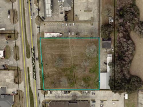 205 Ambassador Caffery Pkwy, Scott, LA 70583
