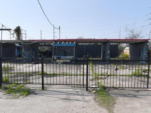 4754 Downman Rd, New Orleans, LA 70126