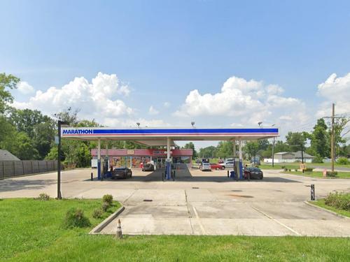 1540 E Hwy 30, Gonzales, LA 70737