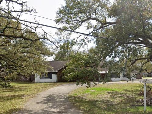 2501 Nicholson Dr, Baton Rouge, LA 70802
