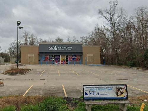 1027 W Lee Dr, Baton Rouge, LA 70820