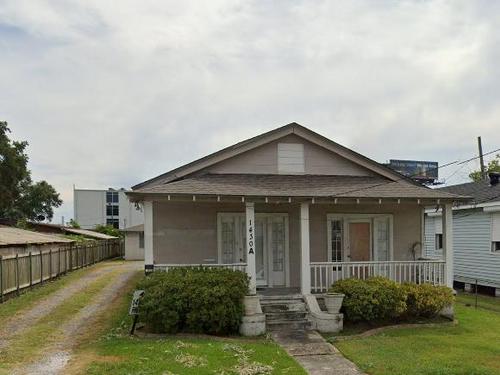1430 Claire Ave, Gretna, LA 70053