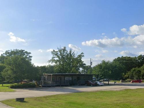 15755 S Harrells Ferry Rd; 2870, 2880 Lirocchi Dr, Baton Rouge, LA 70816