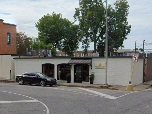 225 W Main St, Lafayette, LA 70501