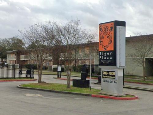 4445 Alvin Dark Ave, Baton Rouge, LA 70820