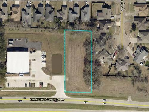 5817 Ambassador Caffery Pkwy, Youngsville, LA 70592