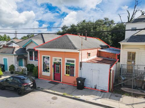 8523 Oak St, New Orleans, LA 70118