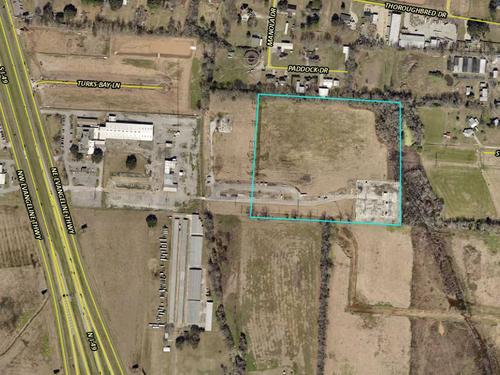 Lots 6, 7 NW Evangeline Thrwy, Carencro, LA 70520