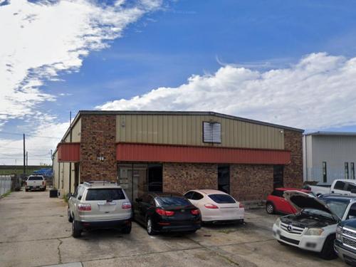 168 Harbor Cir, New Orleans, LA 70126