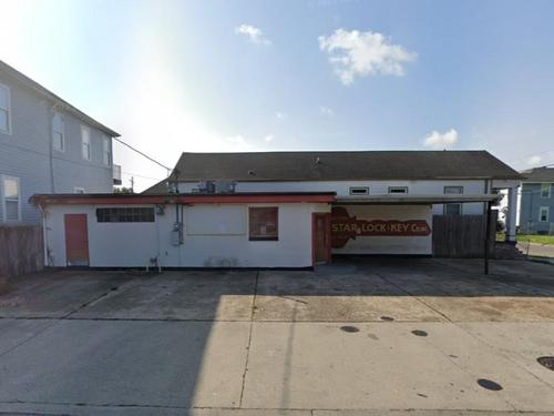 2139 Iberville St, New Orleans, LA 70112