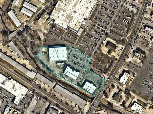 3116 College Dr, Baton Rouge, LA 70808