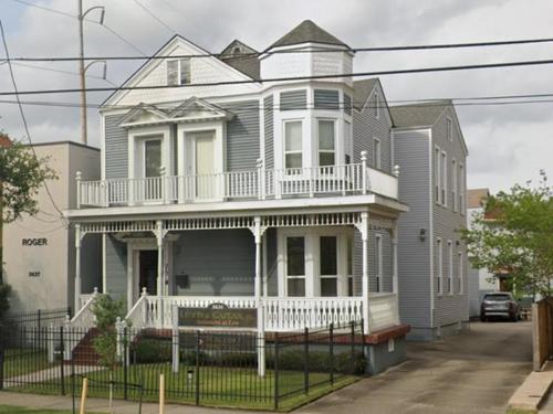 3631 Canal St, New Orleans, LA 70119