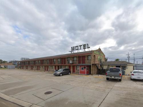 1024 Seven Oaks Blvd, Westwego, LA 70094