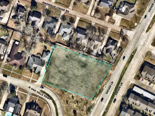 12841 N Oak Hills Pkwy, Baton Rouge, LA 70810