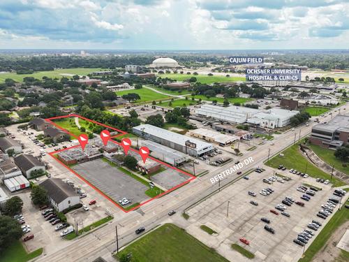 1300 Bertrand Dr, Lafayette, LA 70506