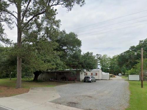 14567 Frenchtown Rd, Central, LA 70739