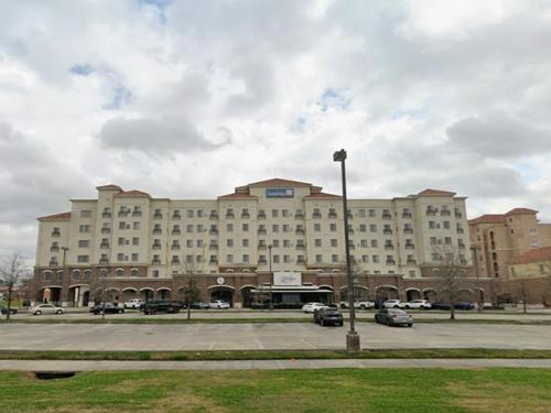 4001 Nicholson Dr, Baton Rouge, LA 70808