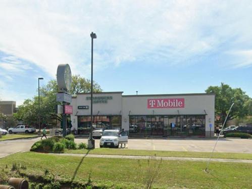 5709 Johnston St, Lafayette, LA 70503