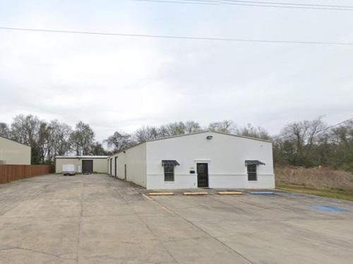 205 E Angus Dr, Youngsville, LA 70592