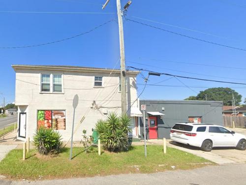 3741 Jefferson Hwy, Jefferson, LA 70121