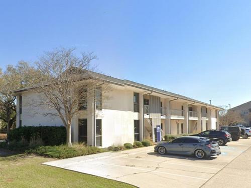 4111 S Sherwood Forest Blvd, Baton Rouge, LA 70816